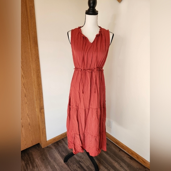 Burnt Orange Fall Chic Sleeveless Tiered Midi Dress - Picture 1 of 3